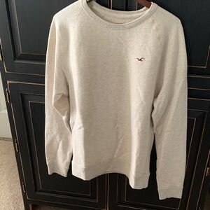 Hollister Men's Cream Crewneck Sweater